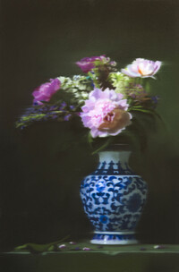Modrobílá porcelánová váza